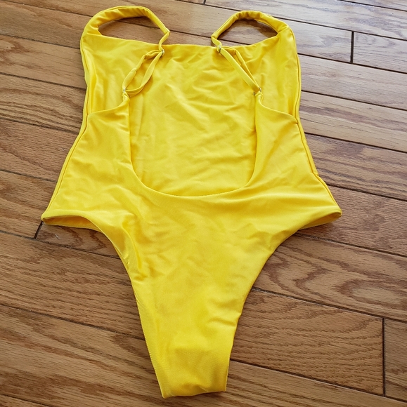 Sahara Ray Swim Yellow One Piece Bathing Suit - Picture 5 of 5
